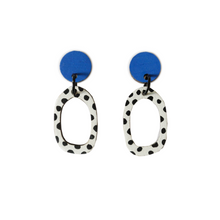 Load image into Gallery viewer, Odette organic oval wood dangles Cobalt
